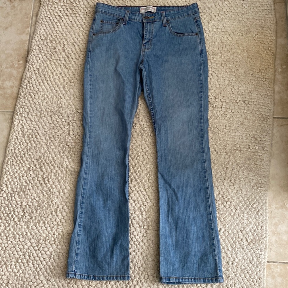 Levi Strauss & CO. Jeans low rise bootcut size 6